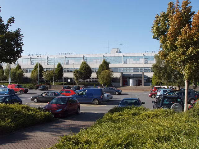 Học bổng Quốc tế WIT 2012 – 2013, Ireland ảnh 1