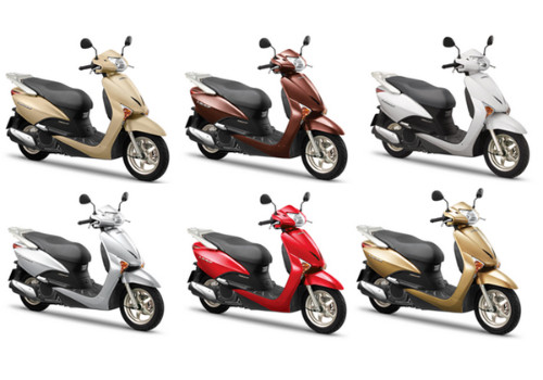 Lead sử dụng loại động cơ phun xăng điện tử PGM-FI nên khá tiết kiệm và kinh tế. Lead sử dụng loại động cơ phun xăng điện tử PGM-FI nên khá tiết kiệm và kinh tế.