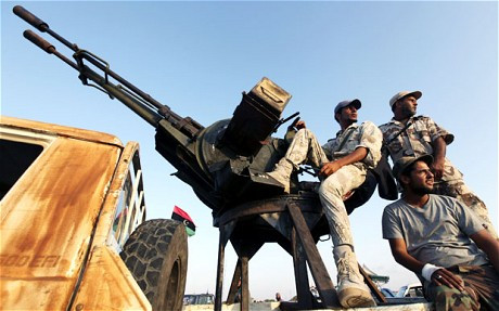 Chỉ cần chiếm được tòa nhà cuối cùng này, quân nỏi dậy sẽ tuyên bố giải phóng Lybia - ảnh minh họa