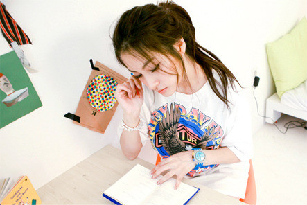 Các bạn nên đề phòng với những "chuyên gia" này trong lớp học nhé. (Ảnh minh họa) Các bạn nên đề phòng với những "chuyên gia" này trong lớp học nhé. (Ảnh minh họa)