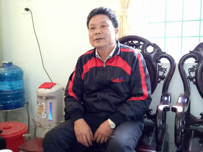 Ông Nguyễn Anh Tuấn, Phó Chủ tịch ủy ban nhân dân xã Thiệu Dương trao đổi với phóng viên. Ảnh: Trực Ngôn