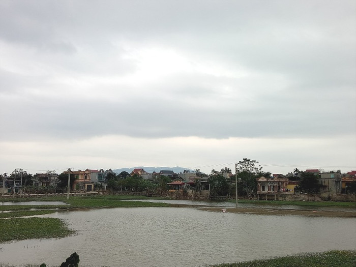 Nhiều hộ dân ở trên địa bàn xã Thiệu Dương đang phải dùng nước giếng khơi, giếng khoan không đảm bảo vệ sinh mặc dù có hệ thống nước sạch về làng. Ảnh: Trực Ngôn