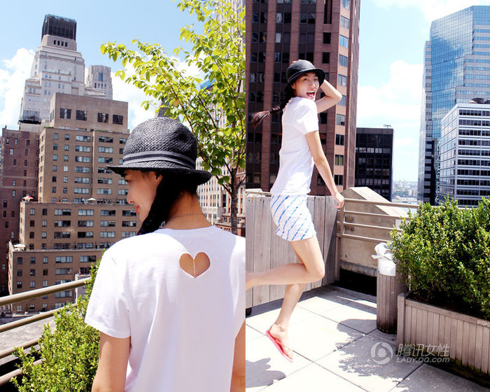 Váy ngắn hiện đại cùng T-shirt dù đi chơi hay đi làm đều rất đẹp.