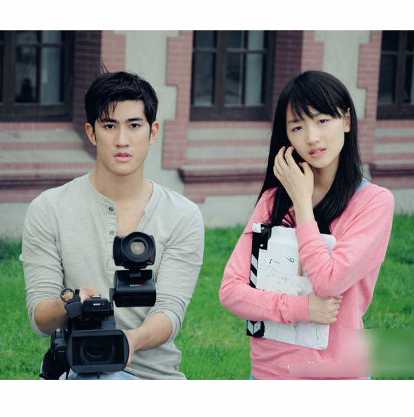 Kỹ năng diễn xuất cùng vẻ đẹp thuần khiết của Châu Đông Vũ lại một lần nữa lấy đi nước mắt của bao người qua bộ phim "Ba giọt nước mắt".