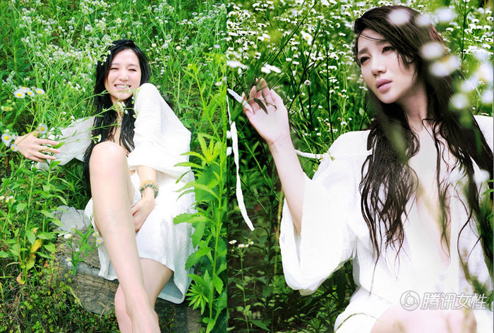 A Đóa cũng đã lớn tuổi, nhưng bức ảnh với làn da mịn màng không một nếp nhăn cùng khuôn mặt nhỏ nhắn động lòng người khiến nhiều người chỉ nghĩ đây là cô gái lứa tuổi đôi mươi. A Đóa cũng đã lớn tuổi, nhưng bức ảnh với làn da mịn màng không một nếp nhăn cùng khuôn mặt nhỏ nhắn động lòng người khiến nhiều người chỉ nghĩ đây là cô gái lứa tuổi đôi mươi.