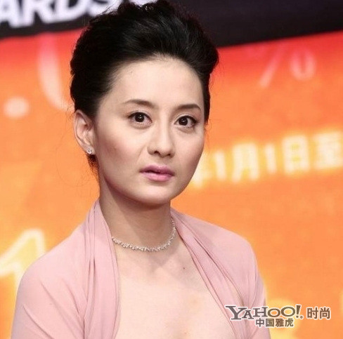 Trần Mỹ Dung cũng không thể địch lại với thời gian. Trần Mỹ Dung cũng không thể địch lại với thời gian.