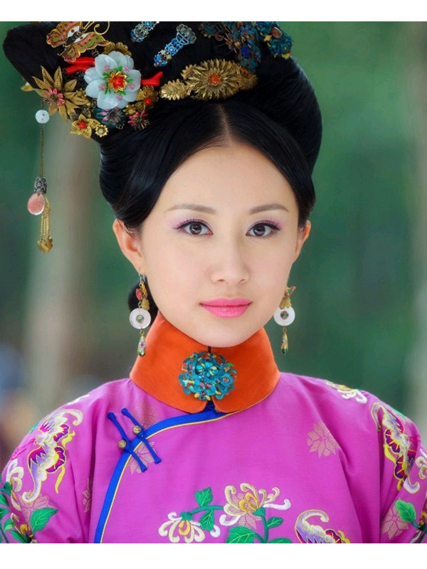 Thư Sướng luôn đọng lại trong lòng mọi người với hình ảnh người đẹp cổ trang nhí nhảnh, dễ thương. Thư Sướng luôn đọng lại trong lòng mọi người với hình ảnh người đẹp cổ trang nhí nhảnh, dễ thương.