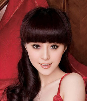 Nói đến thế hệ người đẹp 8x của màn ảnh Hoa ngữ thì không thể không nhắc đến cô nàng đình đám Phạm Băng Băng. Nói đến thế hệ người đẹp 8x của màn ảnh Hoa ngữ thì không thể không nhắc đến cô nàng đình đám Phạm Băng Băng.