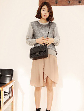 Váy voan trẻ trung, nữ tính.