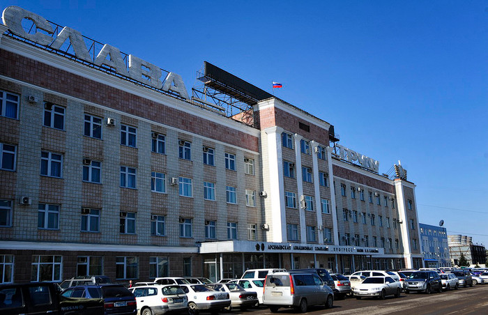 Tổng cộng, nhà máy có 30 phân xưởng đảm nhiệm các nhiệm vụ khác nhau như đúc, rèn, hàn, lắp ráp,…