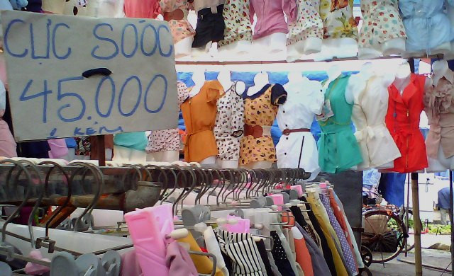 Quần sooc cực ngắn đây. Quần sooc cực ngắn đây.