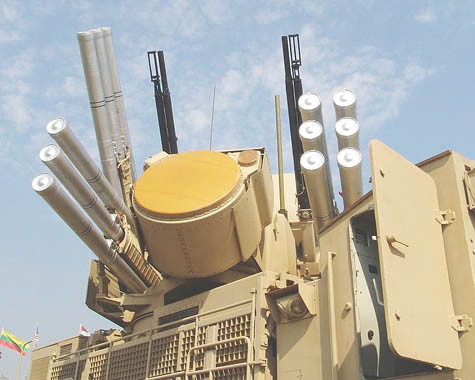 Pantsir-S trang bị 12 ống phóng tên lửa với tầm bắn lên đến 20 km. Pantsir-S trang bị 12 ống phóng tên lửa với tầm bắn lên đến 20 km.