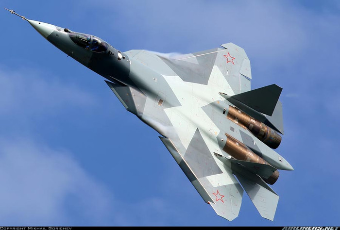 Tương tự như các mẫu tiêm kích khác (T-50-1,2,3),mẫu T-50-4 sẽ được chuyển đến Zhukovsky từ Viễn Đông sau khi thực hiện các cuộc thử nghiệm tại Komsomolsk-on-Amur.