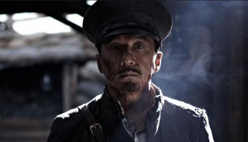 Hoàng Hưng là lãnh tụ tiên phong của phong trào cách mạng Hoàng Hưng là lãnh tụ tiên phong của phong trào cách mạng