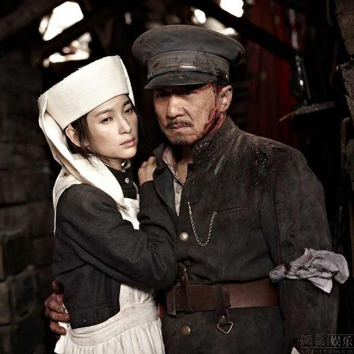 Hai người có nhiều cảnh diễn hết sức thân mật Hai người có nhiều cảnh diễn hết sức thân mật