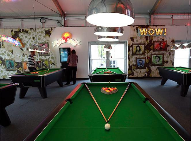 Khu giải trí. Khu giải trí.