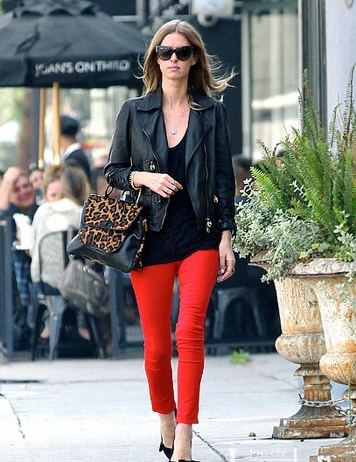 Mix với áo khoác da Mix với áo khoác da