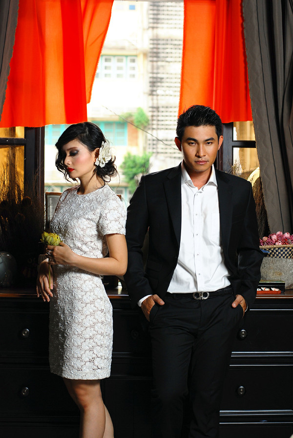 Diễn viên Lan Phương tạo dáng lạnh lùng bên cạnh Nguyễn Hồng Ân. Người đẹp của bộ phim "Cô gái xấu xí" hóa thân thành người tình của Hồng Ân trong bộ ảnh lãng mạn (Theo Ngôi Sao) Diễn viên Lan Phương tạo dáng lạnh lùng bên cạnh Nguyễn Hồng Ân. Người đẹp của bộ phim "Cô gái xấu xí" hóa thân thành người tình của Hồng Ân trong bộ ảnh lãng mạn (Theo Ngôi Sao)