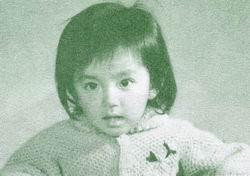 Càng lớn, Lý Băng Băng càng "nữ tính" hơn. Càng lớn, Lý Băng Băng càng "nữ tính" hơn.