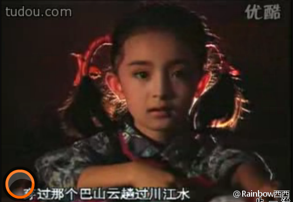 Sớm tiếp xúc với điện ảnh nên Dương Mịch diễn xuất rất tự nhiên và không hề bỡ ngỡ trước ống kính Sớm tiếp xúc với điện ảnh nên Dương Mịch diễn xuất rất tự nhiên và không hề bỡ ngỡ trước ống kính