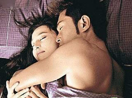 Phạm Băng Băng trong vòng tay Cổ thiên lạc - phim Ngòi nổ Phạm Băng Băng trong vòng tay Cổ thiên lạc - phim Ngòi nổ