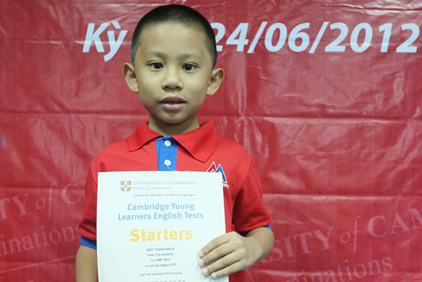 Tại TP.HCM, các chứng chỉ Starters, Movers, Flyers rất quan trọng đối với học sinh tiểu học. Tại TP.HCM, các chứng chỉ Starters, Movers, Flyers rất quan trọng đối với học sinh tiểu học.