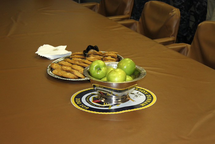 Nội thất tàu khu trục USS Jason Dunham. Nội thất tàu khu trục USS Jason Dunham.