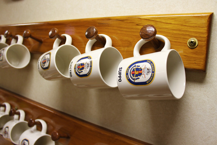 Nội thất tàu khu trục USS Jason Dunham. Nội thất tàu khu trục USS Jason Dunham.