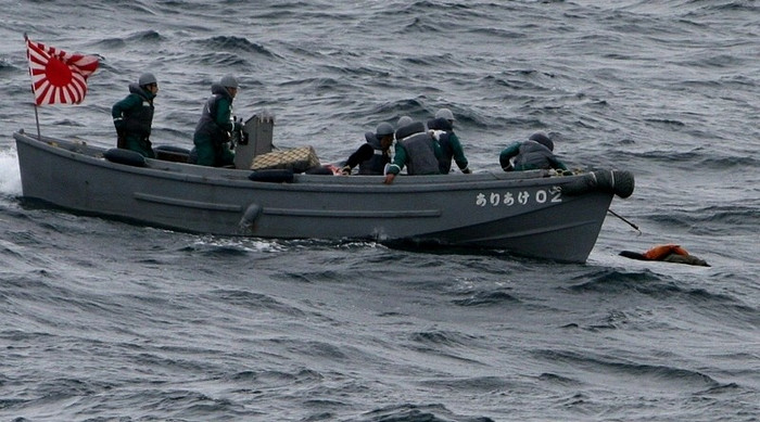 Hình ảnh lực lượng hải quân Nga Nhật tập trận trên Vịnh Peter Đại Đế.