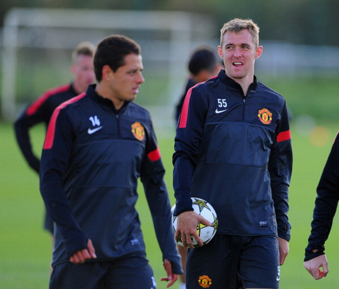 Kể từ tháng 11/2011, Fletcher đã phải nghỉ thi đấu vì chứng bệnh Crohn, hay chứng loét ruột, cho tới tuần trước khi anh đá trọn 90 phút cho đội dự bị của Man Utd và đã đủ thể lực để chuẩn bị quay lại đội 1. Kể từ tháng 11/2011, Fletcher đã phải nghỉ thi đấu vì chứng bệnh Crohn, hay chứng loét ruột, cho tới tuần trước khi anh đá trọn 90 phút cho đội dự bị của Man Utd và đã đủ thể lực để chuẩn bị quay lại đội 1.