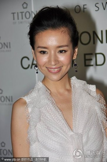 Đổng Khiết cũng chia sẻ về bộ phim mới nhất của mình Tân bình tông hiệp ảnh