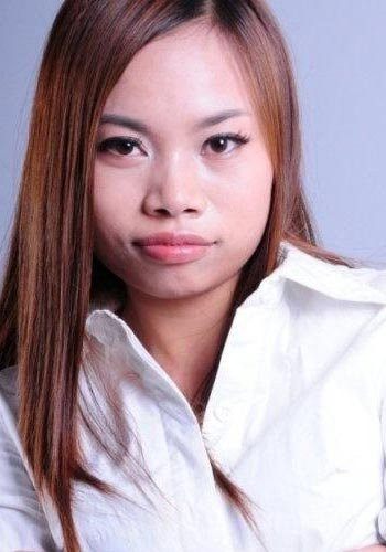 ...Cô trả lời "Thư Kỳ và Chương Tử Di chỉ là có nền tảng tốt hơn tôi, còn nói về hình thức thì tôi tuyệt đối là có một không hai". ...Cô trả lời "Thư Kỳ và Chương Tử Di chỉ là có nền tảng tốt hơn tôi, còn nói về hình thức thì tôi tuyệt đối là có một không hai".