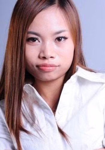...Cô trả lời "Thư Kỳ và Chương Tử Di chỉ là có nền tảng tốt hơn tôi, còn nói về hình thức thì tôi tuyệt đối là có một không hai".