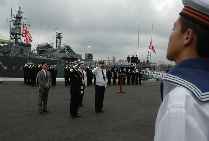Hình ảnh các chiến hạm Nhật Bản tại quân cảng Vladivostok vào ngày Chủ Nhật (23/9). Hình ảnh các chiến hạm Nhật Bản tại quân cảng Vladivostok vào ngày Chủ Nhật (23/9).