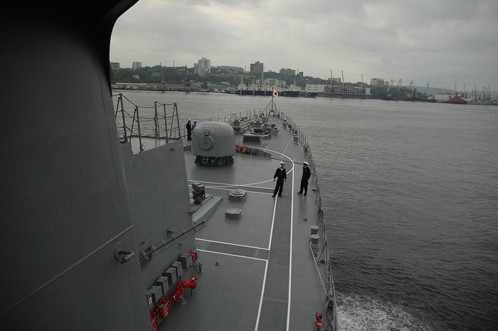 Hình ảnh các chiến hạm Nhật Bản tại quân cảng Vladivostok vào ngày Chủ Nhật (23/9). Hình ảnh các chiến hạm Nhật Bản tại quân cảng Vladivostok vào ngày Chủ Nhật (23/9).