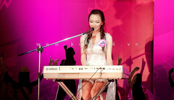 Thảo My có khả năng đàn hát tốt. Thảo My có khả năng đàn hát tốt.