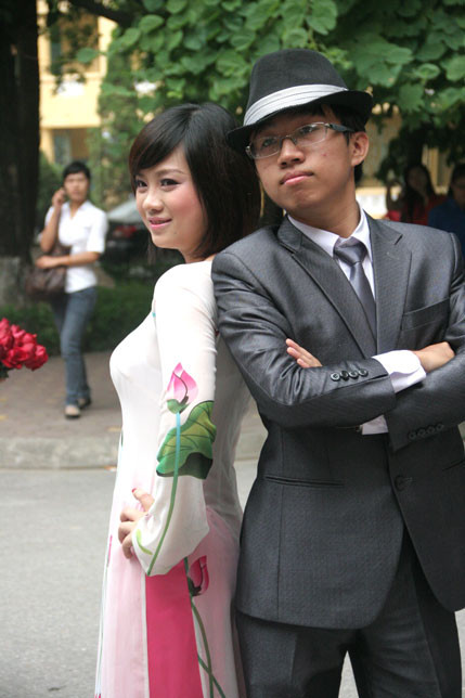 Ghi lại những khoảnh khắc đẹp của những ngày trọng đại trong cuộc đời mỗi sinh viên