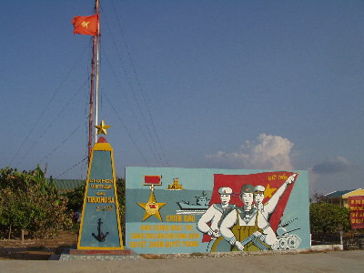 Trường Sa, một phần máu mủ thiêng liêng của Tổ quốc Việt Nam Trường Sa, một phần máu mủ thiêng liêng của Tổ quốc Việt Nam