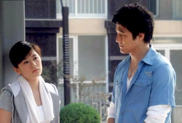 Sau này, bạn trai Y Phàm vì say rượu nên đã qua đêm với bạn thân nhất của Y Phàm, khiến tình yêu hai người đổ vỡ. Lúc này, Y Phàm và Hàn Uy ngày càng xích lại gần nhau, nhưng thật đáng tiếc khi tình yêu hai người không có cái kết hạnh phúc. Sau này, bạn trai Y Phàm vì say rượu nên đã qua đêm với bạn thân nhất của Y Phàm, khiến tình yêu hai người đổ vỡ. Lúc này, Y Phàm và Hàn Uy ngày càng xích lại gần nhau, nhưng thật đáng tiếc khi tình yêu hai người không có cái kết hạnh phúc.