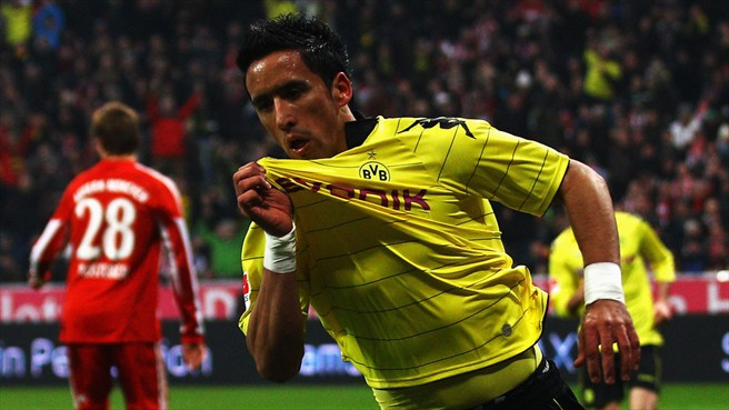 Còn Bayern vừa có những trận đấu không thành công. Họ để thua Dortmund trong trận cầu 6 điểm. Còn Bayern vừa có những trận đấu không thành công. Họ để thua Dortmund trong trận cầu 6 điểm.