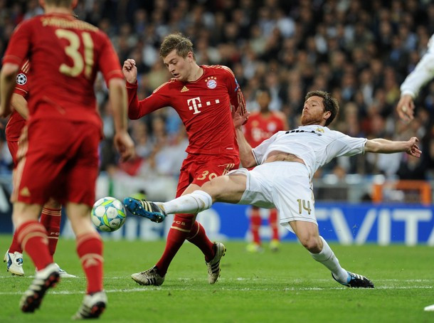 Bayern vẫn chiến đấu. Bayern vẫn chiến đấu.