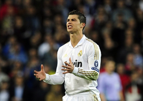 CR7 tiếc nuối. CR7 tiếc nuối.