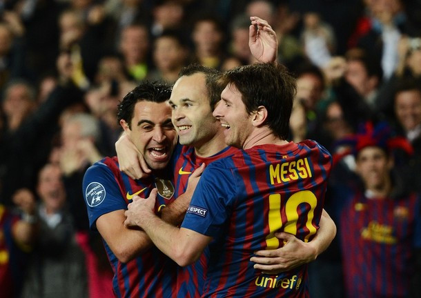 Barca cũng đang có phong độ ổn định, với 11 chiến thắng liên tiếp ở La Liga. Còn trên sân nhà Nou Camp, đã 54 trận Barca không thua.