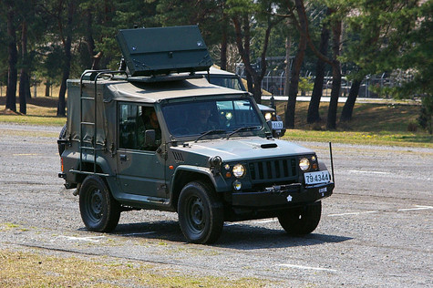 Xe chở radar Type 73. Xe chở radar Type 73.