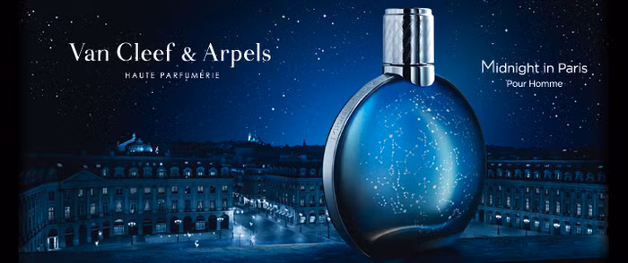 4. Van Cleef & Arpels Midnight in Paris: Giá: 115 USD (2,4 triệu đồng). Midnight in Paris Van Cleef and Arpels giúp phái mạnh tạo dấu ấn riêng biệt bởi sự hòa quyện của mùi hương hoa huệ nồng nàn, hương chanh tươi mát, đậu tonka ngọt ngào và lan tỏa. Cam bergamot, trà xanh, hương trầm, lily đen đã quyện với nhau tạo thành một lọ nước hoa mang hào quang ngạt ngào trong bóng đêm. Midnight in Paris Van Cleef and Arpels, hiện thân của sự ấm áp, ngọt ngào và bí ẩn.
