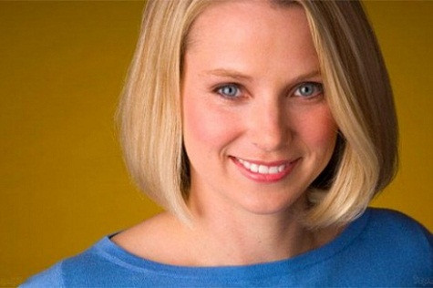 Người phụ nữ xinh đẹp 37 tuổi này có hẳn một chuyên gia tư vấn đến từ Bergdorf Goodman nhằm đảm bảo bà luôn ăn mặc hợp mốt bằng cách mua 2 bộ sưu tập thời trang mới mỗi năm.