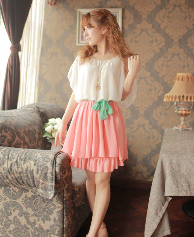 Sự kết hợp tuyệt vời giữa hai gam màu hồng - trắng. Sự kết hợp tuyệt vời giữa hai gam màu hồng - trắng.