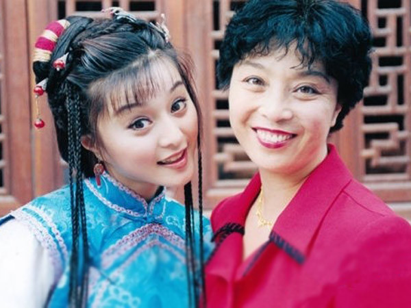 Phạm Băng Băng đã từng đi dám định mặt để chứng minh cho vẻ đẹp trời ban của mình khi có quá nhiều tin đồn không đúng về khuôn mặt hoàn mỹ của người đẹp.