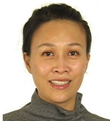 Không trang điểm nhìn khuôn mặt của Lưu Gia Linh rất già. Không trang điểm nhìn khuôn mặt của Lưu Gia Linh rất già.