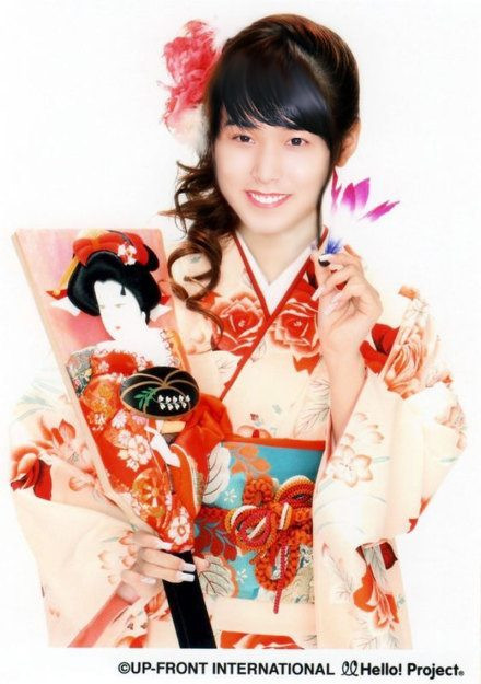 Trong sự sáng tạo của fan, Sung Min lại tiếp tục trở thành thiếu nữ Nhật Bản rất xinh xắn.